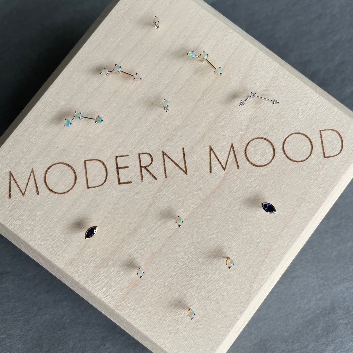 Modern Mood 14ct Gold Pippa Genuine Diamond &amp; Opal End