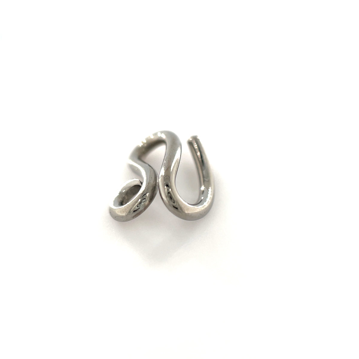 Apex Niobium Hanger