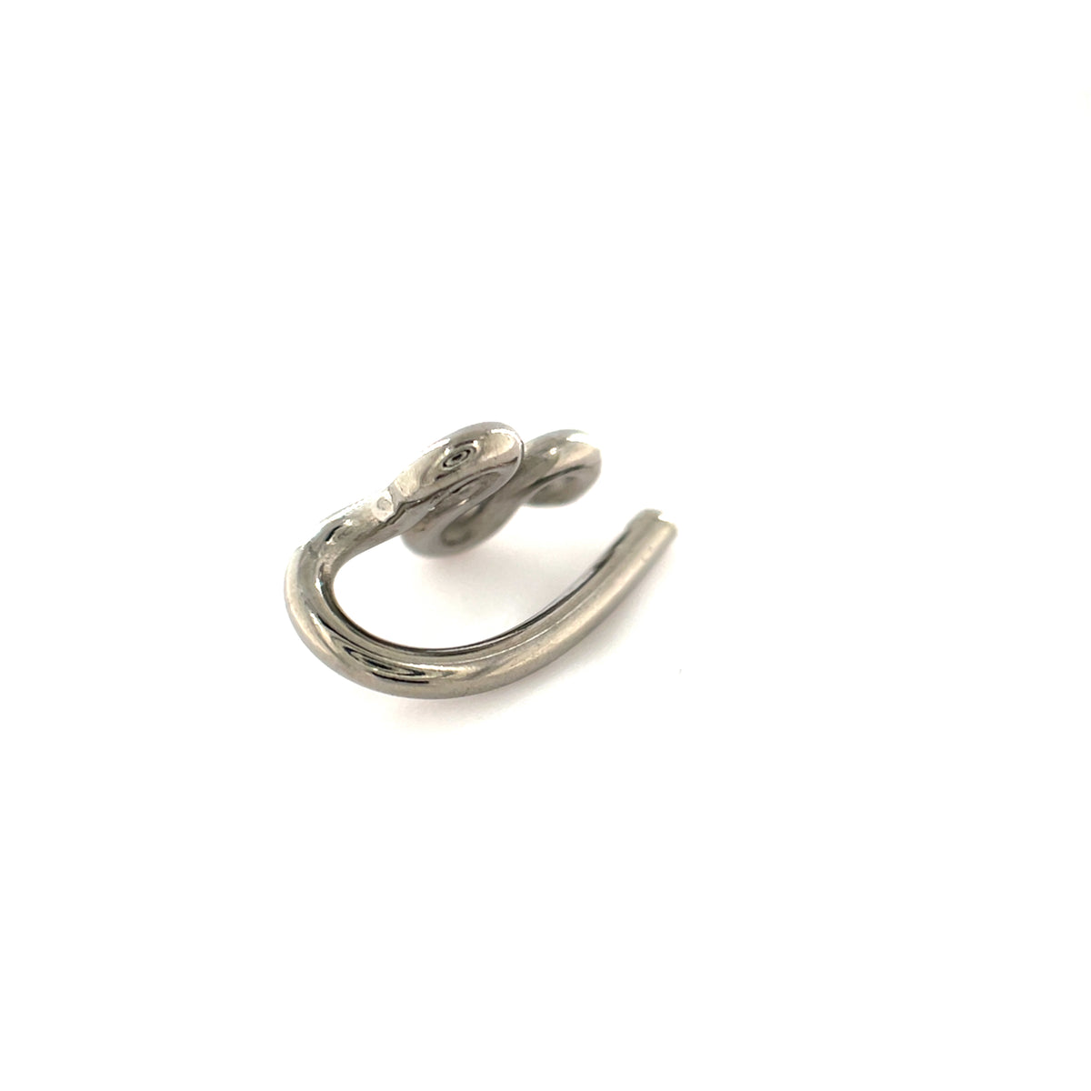 Apex Niobium Hanger