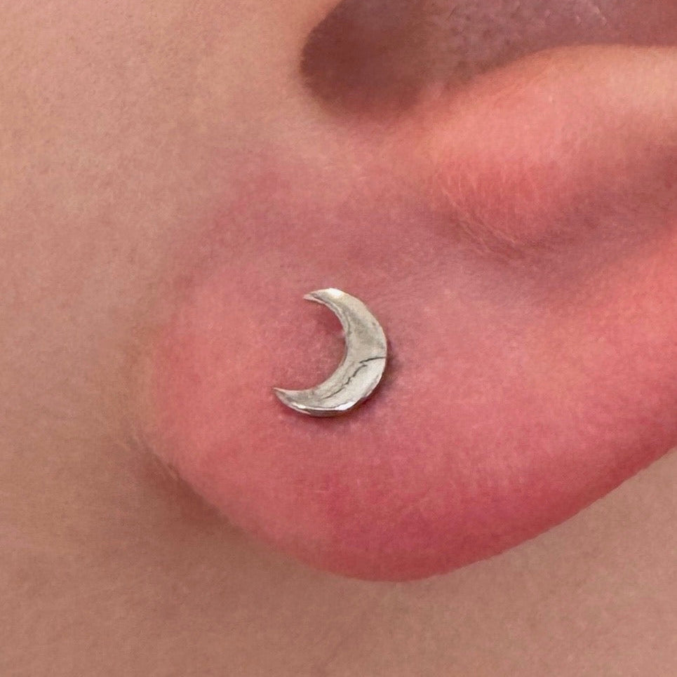 Anatometal Titanium Moon End