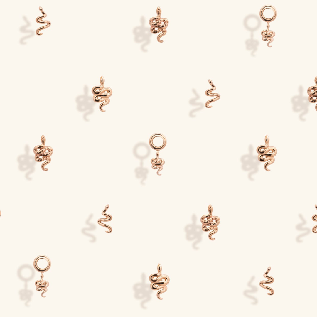 Junipurr 14ct Gold Hiss Hammered End