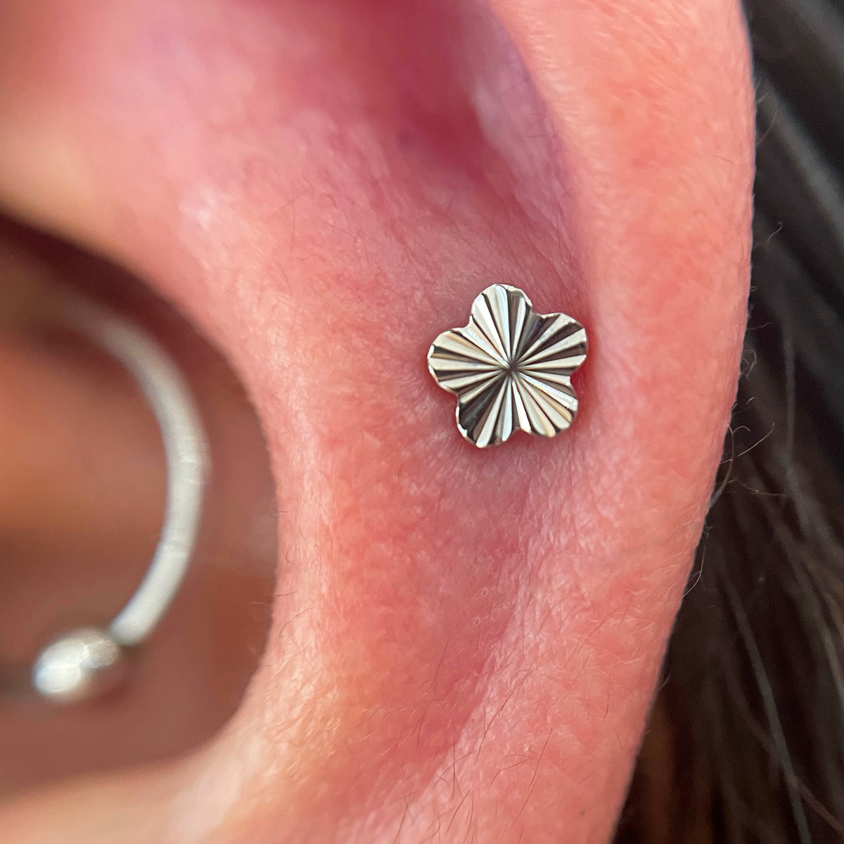 Junipurr Titanium Laser Blossom Threadless End